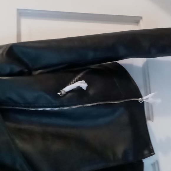 Forever 21 pleather new jacket - Picture 3 of 5